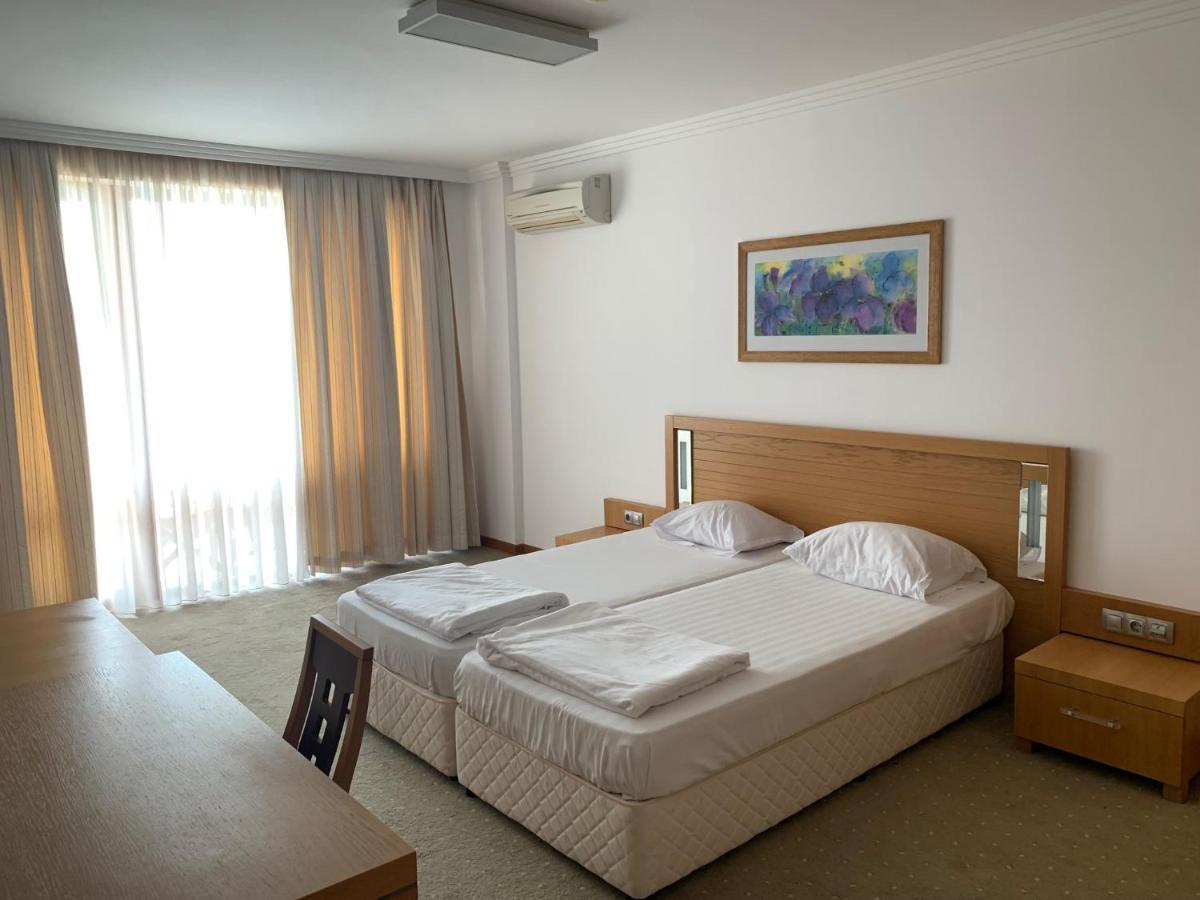 Kalina Private Apartments In Emerald Resort, Ράβντα Εξωτερικό φωτογραφία