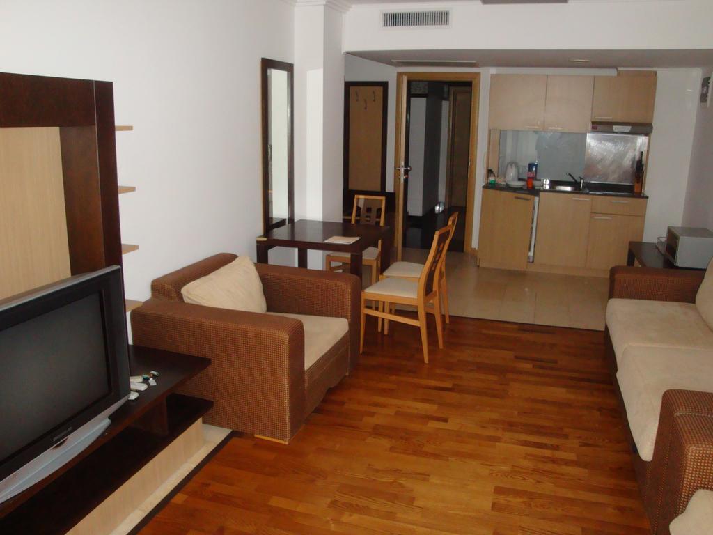 Kalina Private Apartments In Emerald Resort, Ράβντα Εξωτερικό φωτογραφία