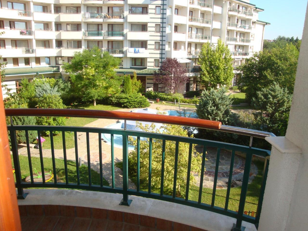 Kalina Private Apartments In Emerald Resort, Ράβντα Εξωτερικό φωτογραφία